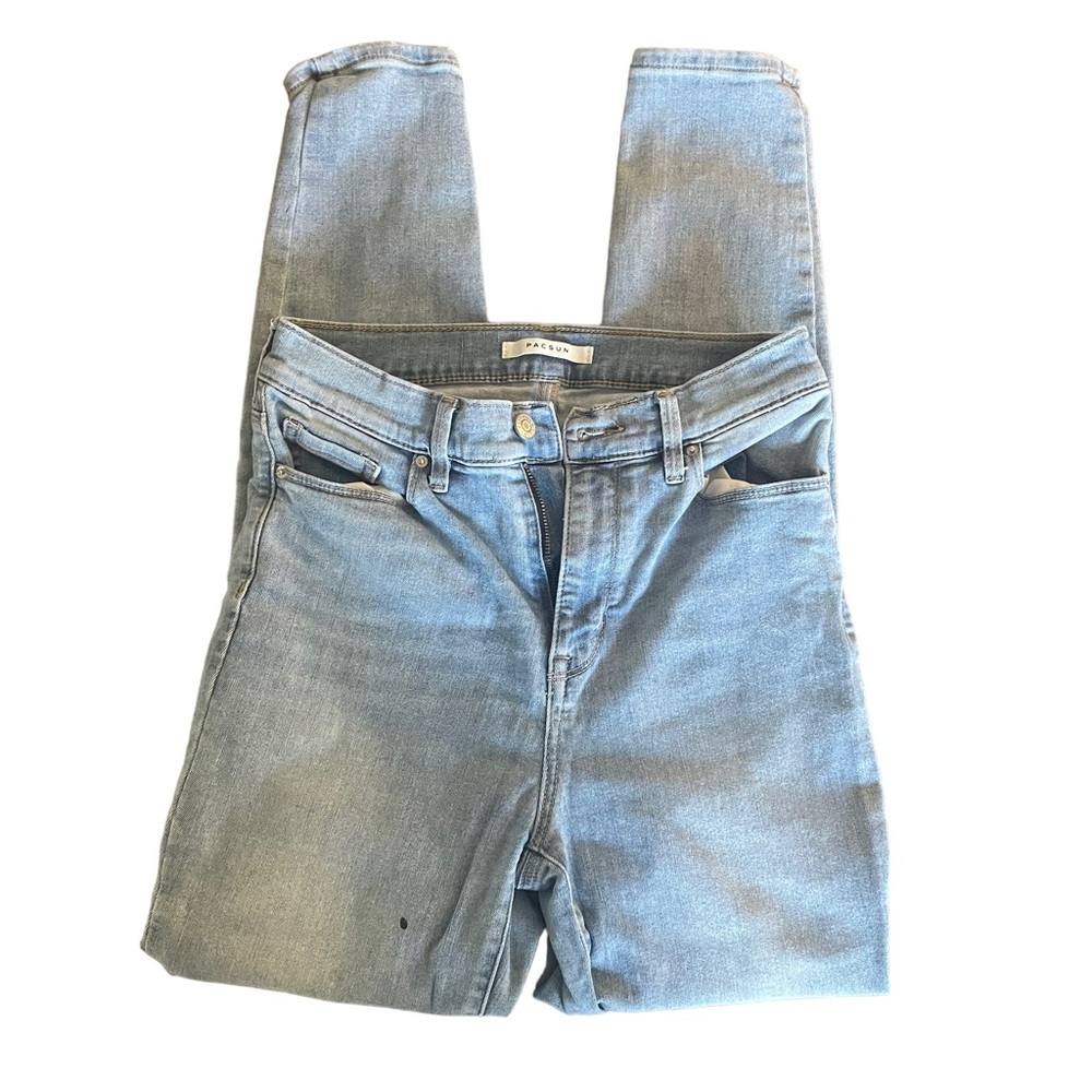 PacSun High Rise Light Wash Jegging